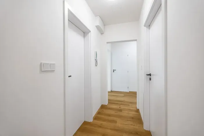 Prodej bytu 3+1, Praha - Chodov, Bachova, 74 m2