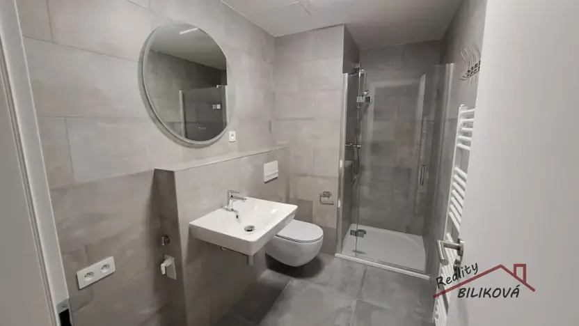 Pronájem bytu 2+kk, Praha - Černý Most, Arnošta Valenty, 47 m2