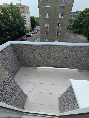 Pronájem bytu 2+kk, Praha - Vinohrady, Nad olšinami, 47 m2