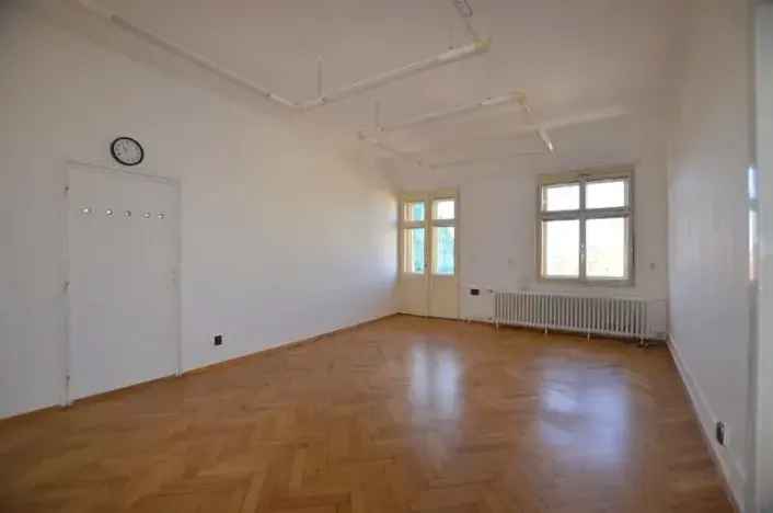 Pronájem kanceláře, Praha - Nové Město, Senovážné náměstí, 20 m2