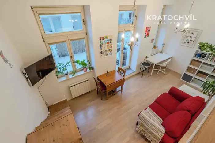Pronájem bytu 1+kk, Praha - Bubeneč, Korunovační, 32 m2