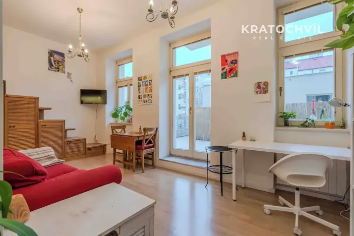 Pronájem bytu 1+kk, Praha - Bubeneč, Korunovační, 32 m2