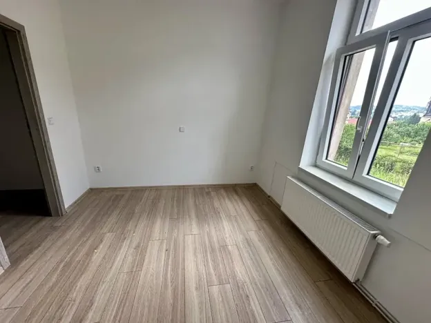 Pronájem bytu 2+kk, Semily, Komenského náměstí, 48 m2