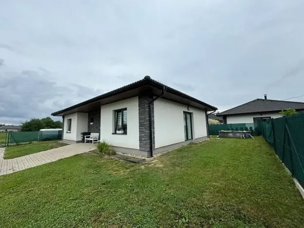 Prodej rodinného domu, Dolní Ředice, Pardubická, 130 m2