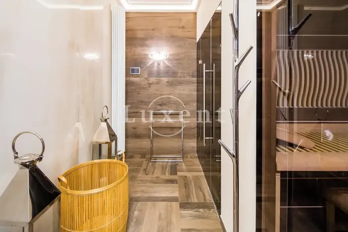 Prodej bytu 3+kk, Karlovy Vary, Vřídelní, 238 m2