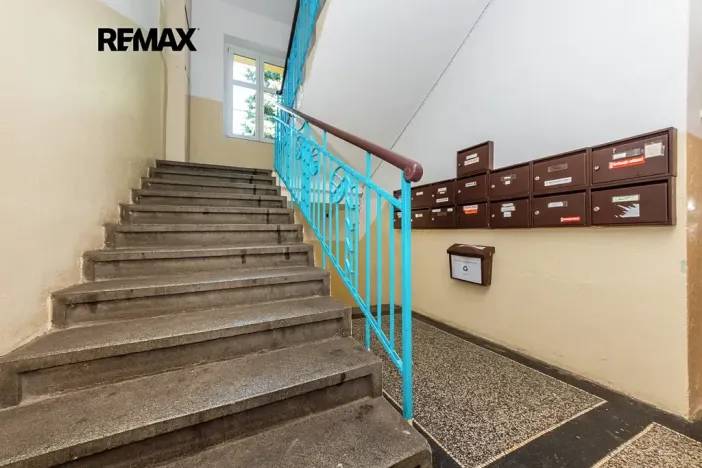 Pronájem bytu 2+kk, Praha - Holešovice, U průhonu, 44 m2