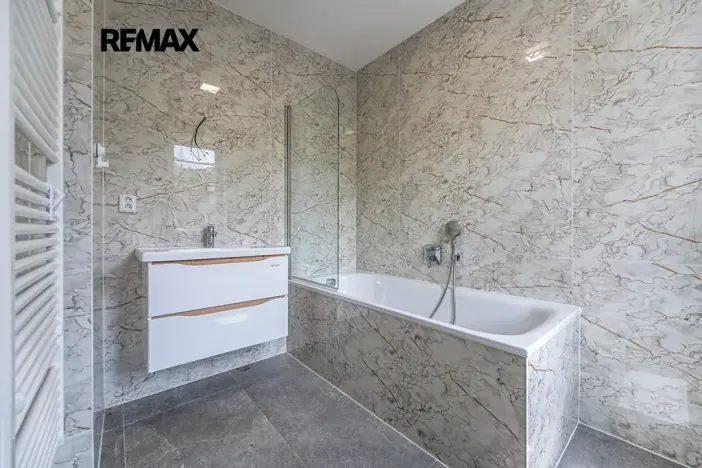 Pronájem rodinného domu, Praha - Strašnice, U trati, 120 m2