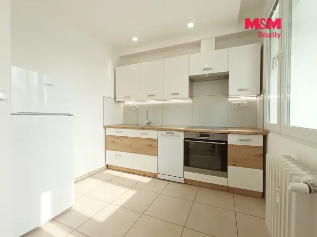 Pronájem bytu 1+kk, Slaný, Vítězná, 34 m2