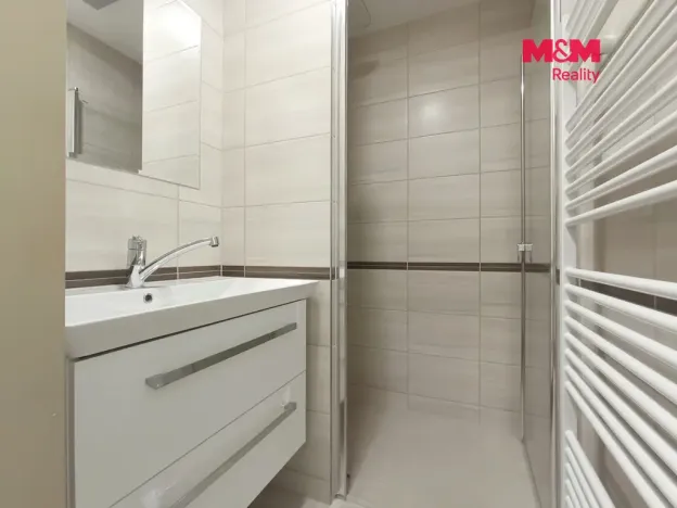 Pronájem bytu 1+kk, Slaný, Vítězná, 34 m2