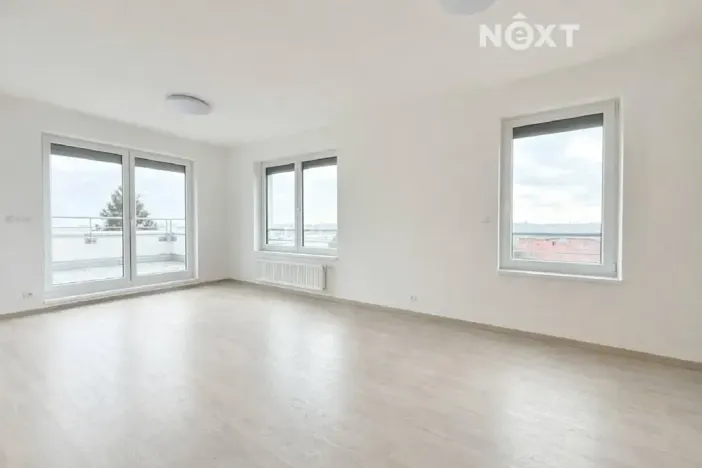Prodej bytu 1+kk, Praha - Stodůlky, Klausova, 55 m2