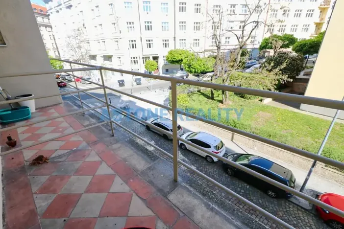 Pronájem bytu 2+kk, Praha - Vršovice, Bulharská, 58 m2