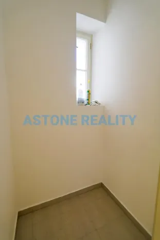 Pronájem bytu 2+kk, Praha - Vršovice, Bulharská, 58 m2