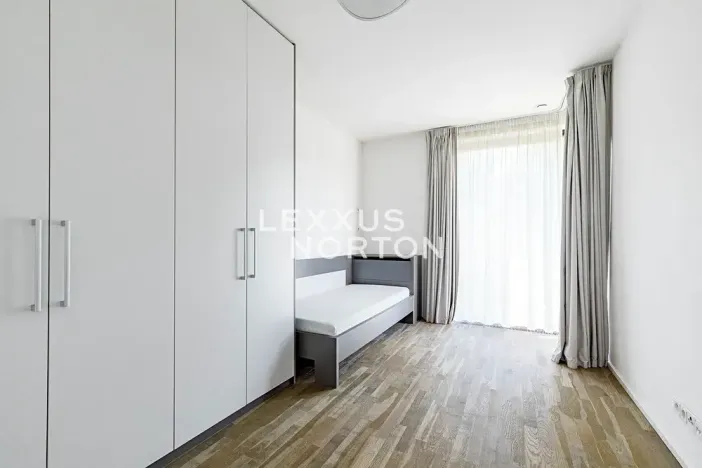 Pronájem rodinného domu, Praha - Dejvice, V Šáreckém údolí, 179 m2