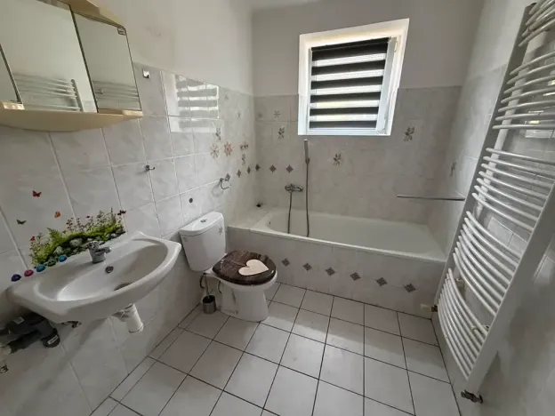 Pronájem bytu 2+1, Lovosice, Příčná, 62 m2