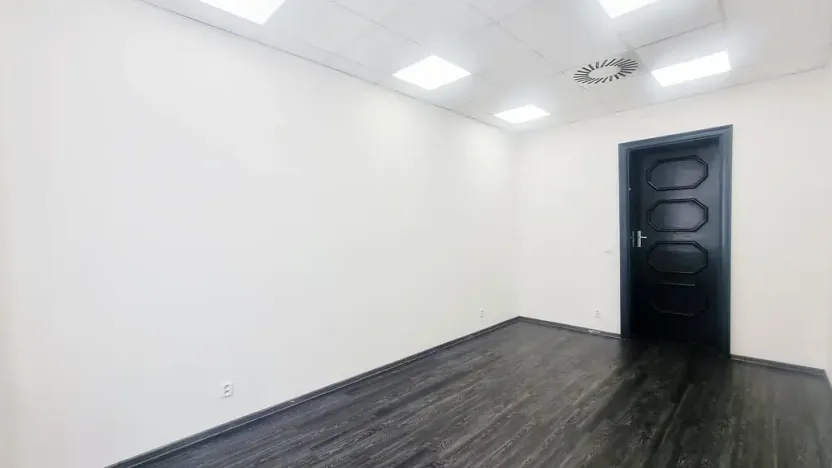 Pronájem kanceláře, Brno, Sukova, 21 m2