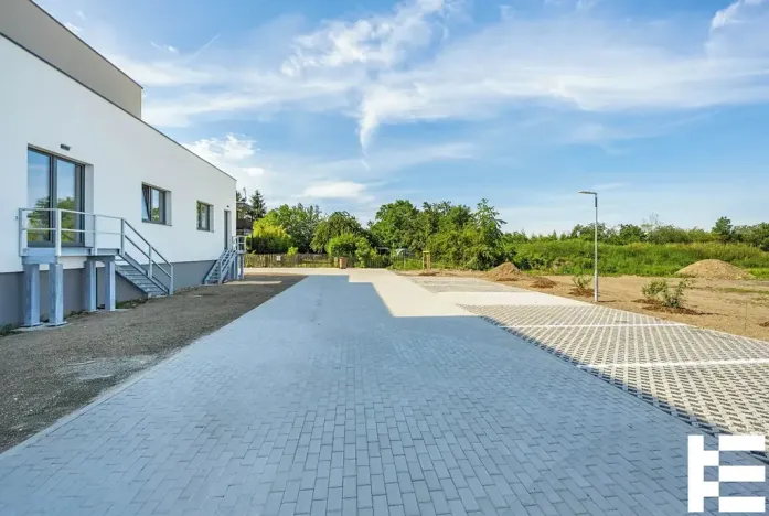 Prodej bytu 1+kk, Praha - Satalice, Za Novákovou zahradou, 32 m2
