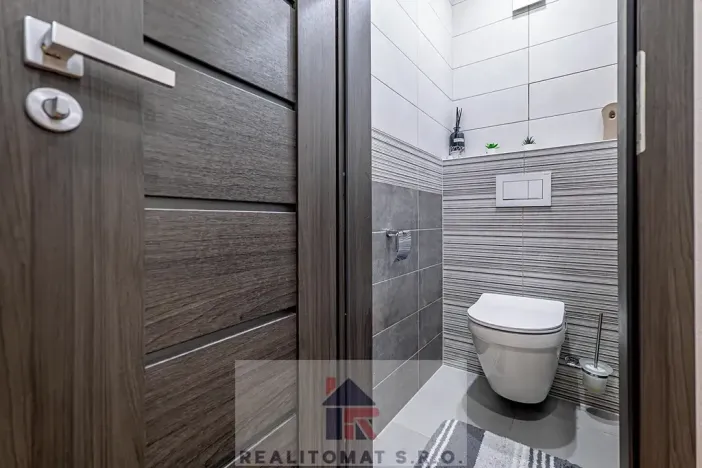 Prodej bytu 3+1, Praha - Košíře, Vrchlického, 78 m2