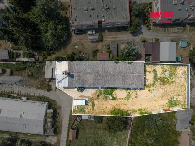 Prodej komerčního pozemku, Semice, 1554 m2