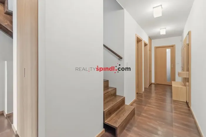 Prodej bytu 4+1, Špindlerův Mlýn, 149 m2