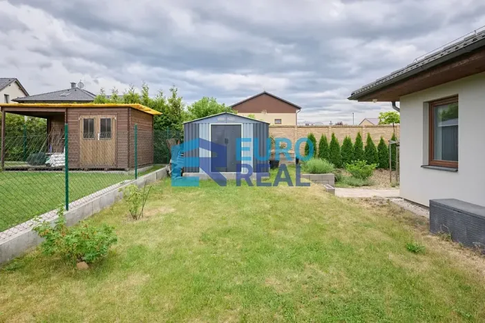 Prodej rodinného domu, Bavoryně, 125 m2