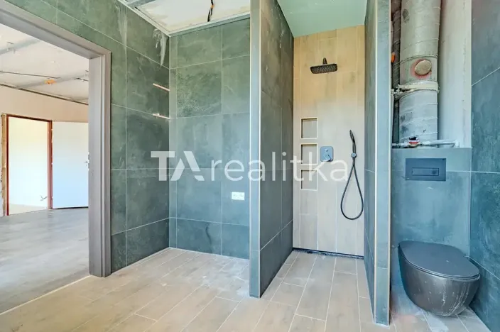 Prodej bytu 4+kk, Třinec, Sosnová, 77 m2