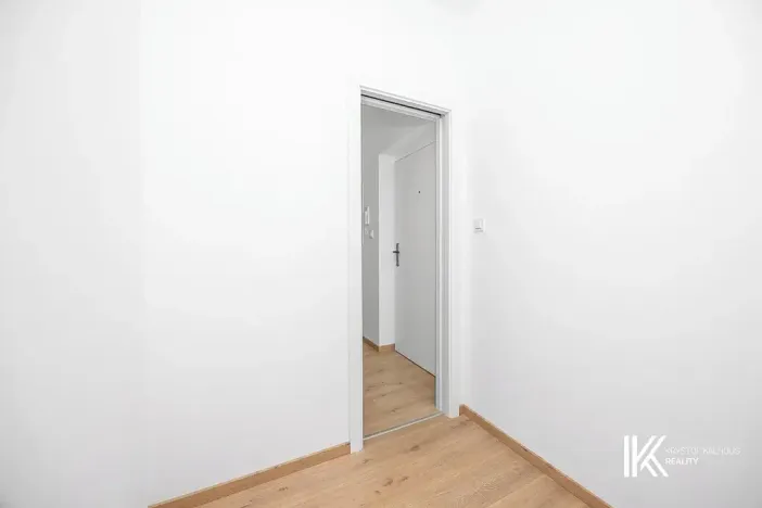 Pronájem bytu 2+kk, Pardubice, U Sportovní školy, 44 m2