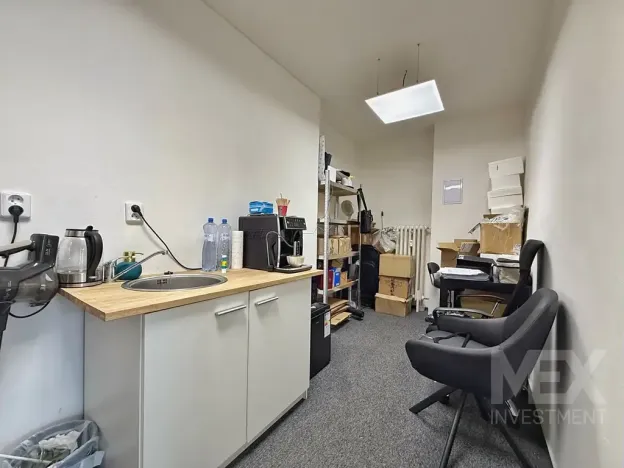 Pronájem obchodního prostoru, Praha - Krč, Budějovická, 70 m2