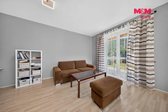 Prodej bytu 2+kk, Měchenice, Sloupecká, 64 m2
