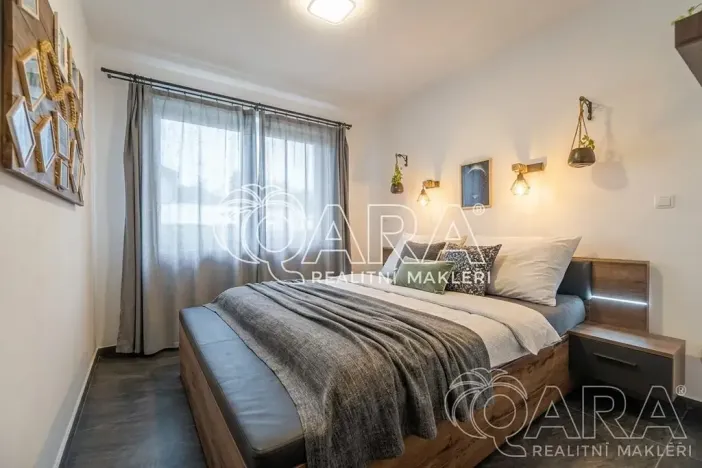 Prodej rodinného domu, Rožmitál pod Třemšínem, 180 m2