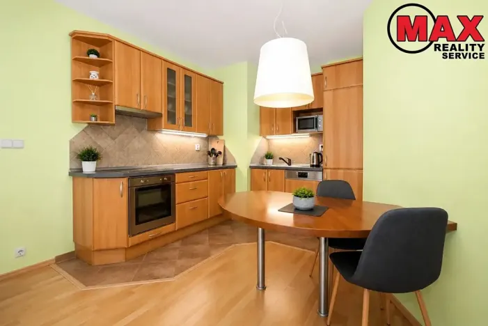 Pronájem bytu 2+kk, Praha - Záběhlice, Mattioliho, 53 m2