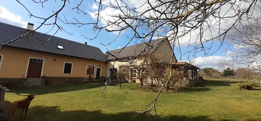 Prodej rodinného domu, Kotenčice, 342 m2