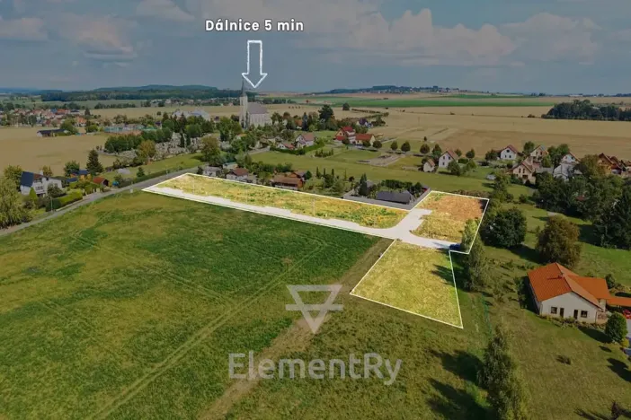 Prodej pozemku pro bydlení, Mokrovousy, 742 m2