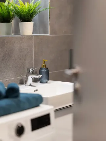 Pronájem bytu 1+kk, Praha - Hloubětín, Poděbradská, 28 m2