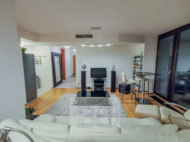 Pronájem bytu 2+kk, Praha - Žižkov, Pitterova, 63 m2