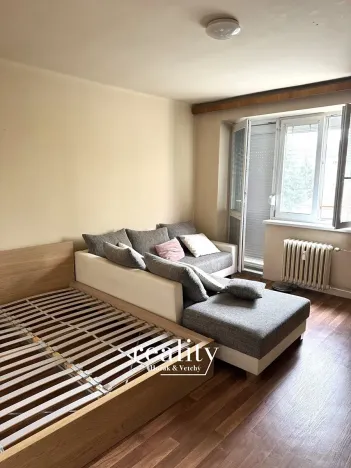 Pronájem bytu 1+1, Pardubice, Josefa Ressla, 43 m2