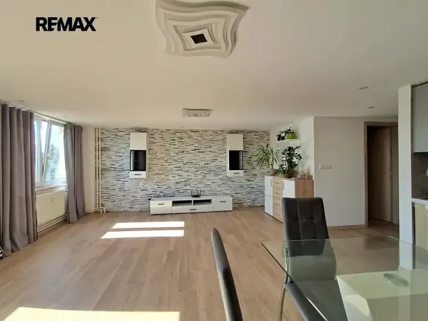 Pronájem bytu 4+kk, Praha - Modřany, Plovdivská, 82 m2