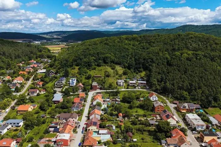 Prodej pozemku pro bydlení, Kuřim, Vrchlického, 1276 m2