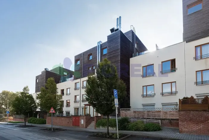 Prodej bytu 3+kk, Praha - Košíře, Beníškové, 105 m2