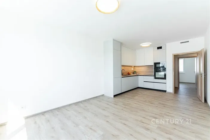 Pronájem bytu 3+kk, Praha, Arnošta Staňka, 66 m2