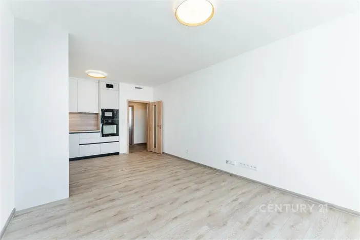Pronájem bytu 3+kk, Praha, Arnošta Staňka, 66 m2