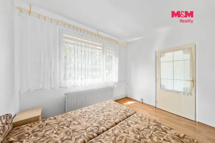Prodej bytu 2+1, Povrly, Sídliště II, 58 m2