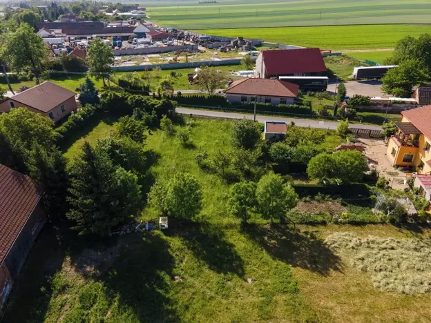 Prodej pozemku pro bydlení, Roudnice, 732 m2
