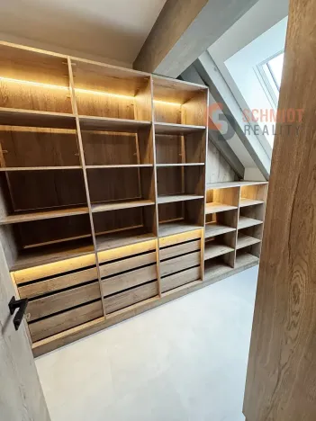Prodej vily, Dolní Věstonice, Hlavní, 239 m2