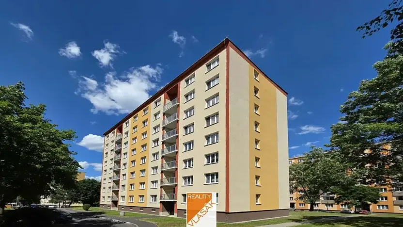 Prodej bytu 2+1, Kadaň, 1. máje, 68 m2