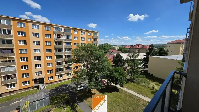 Prodej bytu 2+1, Kadaň, 1. máje, 68 m2