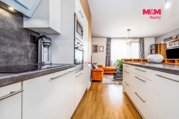 Prodej bytu 3+kk, Praha - Čakovice, Theinova, 91 m2