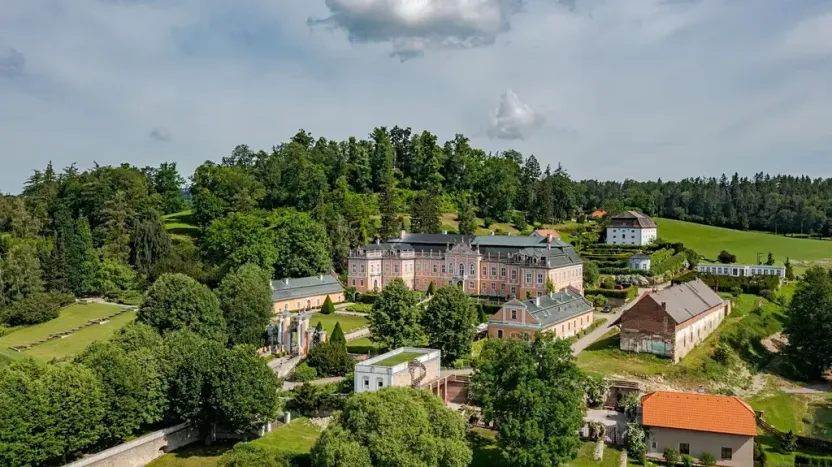 Prodej bytu 2+1, Nové Hrady, 75 m2