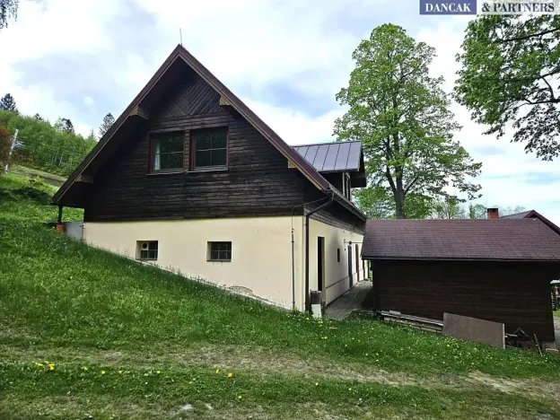 Prodej rodinného domu, Malenovice, 300 m2