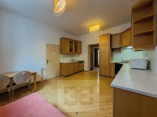 Prodej bytu 2+1, Praha - Smíchov, Na Březince, 76 m2