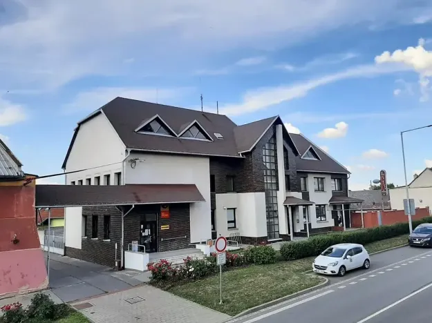 Prodej obchodního prostoru, Zdounky, 364 m2